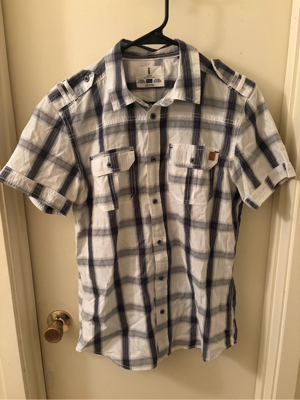 Jeans by buffalo Plaid Short-Sleeve Button-Up